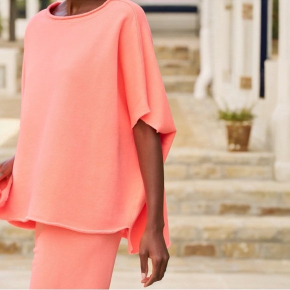 Frank & Eileen Tops - Frank & Eileen Olive Capelet In Coral, New, MSRP $208
Size: OS
$133/$208